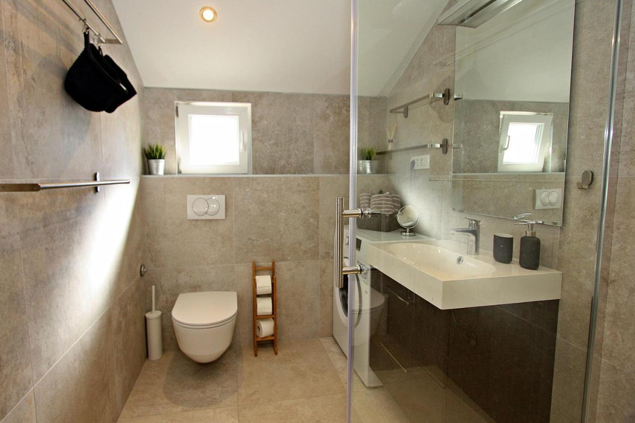 Apartman Gajka Supetar Exterior photo