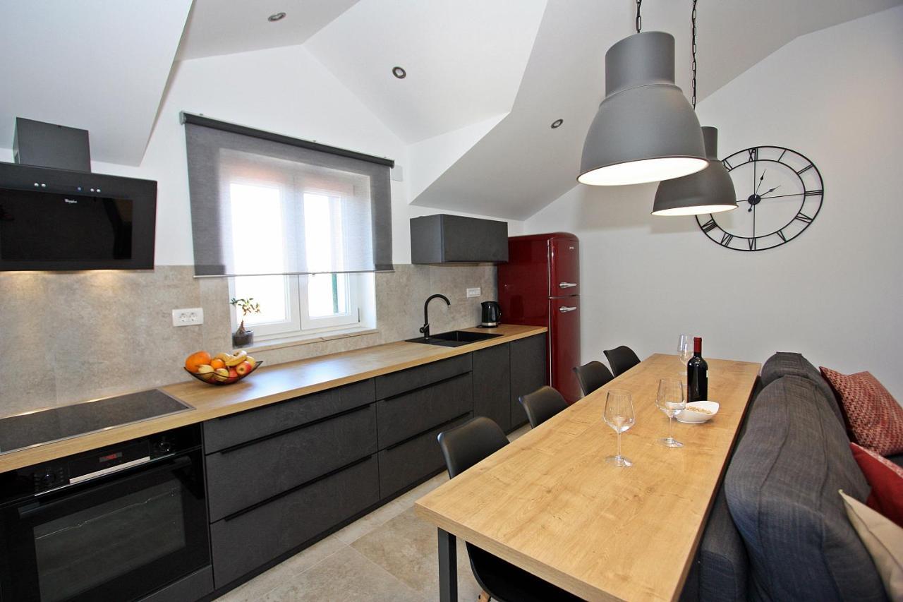 Apartman Gajka Supetar Exterior photo